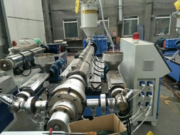 Quality PE HDPE Pressure Pipe Making Machine Single Screw Extruder Machine For Water Sewer Pipe for sale