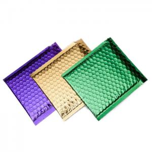 China Colorful Metallic Glamour Bubble Mailers , Metallic Shipping Envelopes Tear Resistant on sale