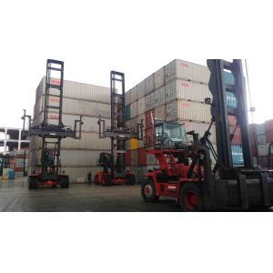 Empty container handler forklift truck