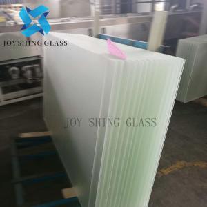 China Tempered Solar Glass 3.2mm Solar Glass For Building Curtain Wall on sale