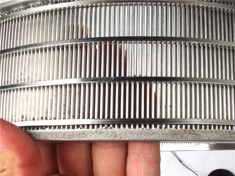 1.5mm Thickness 50mm Width Steel Mesh Cylinder For Industrial Filtration