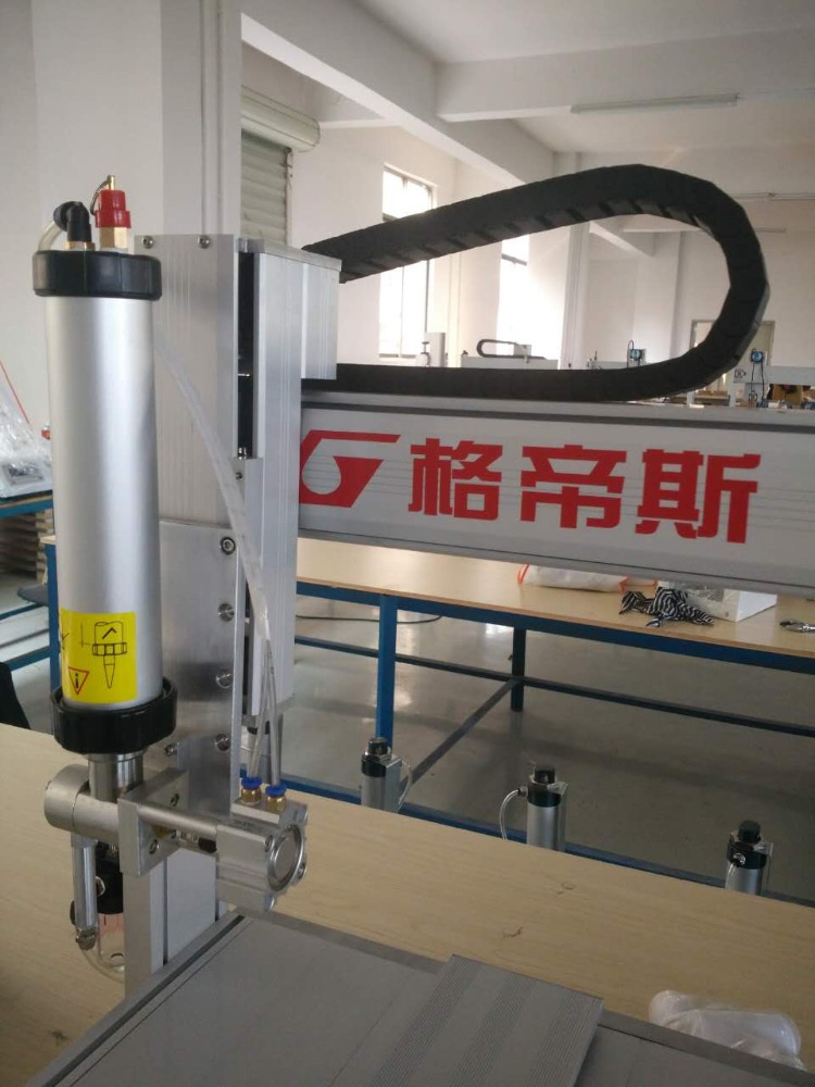 Automatic Silicone Dispensing Machine Desktop Design UV Glue Dispensing Machine