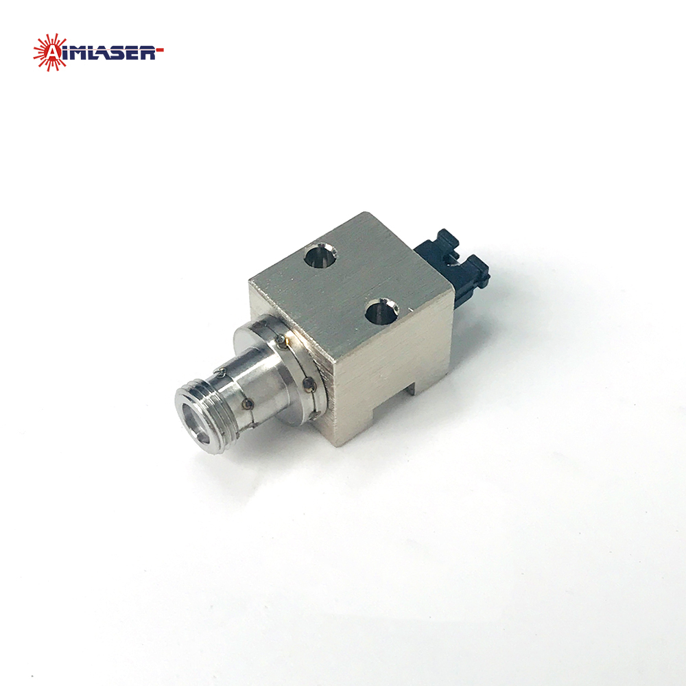 fiber pluggable laser source