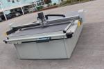 High Efficiency Foam Cutting Equipment With Liner Guide Driving System