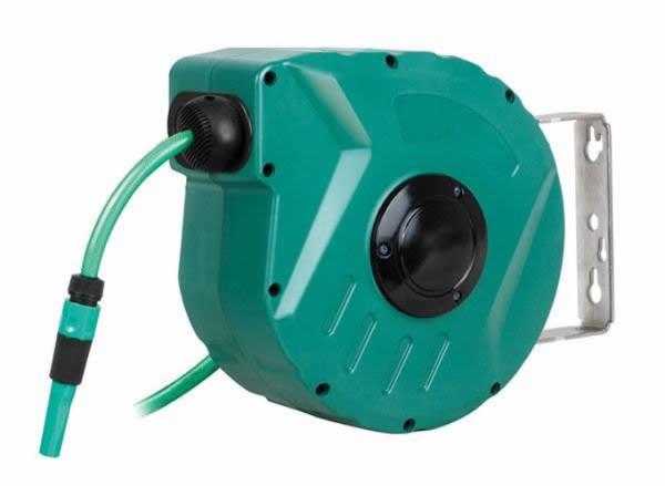 Quality 1/2'' Diameter and Plastic Retractable Garden water hose reel 15m bracket rewind for sale
