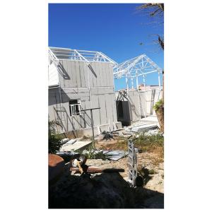 China Prefabricated Steel Structure Insulated Panel Family House on sale