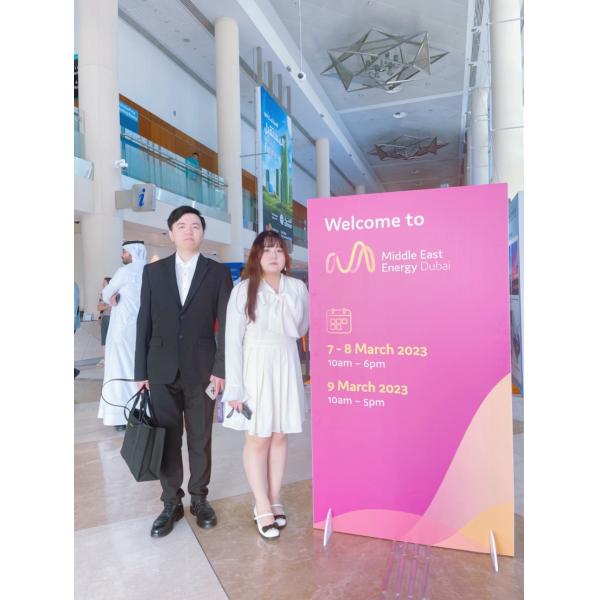 High TG Flame Retardant Clear Liquid Epoxy Resin Electric Insulators Transformer