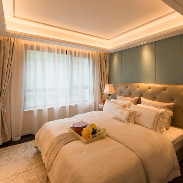 Dimmable Tunable White LED Strip Lights CCT Adjustable Color Temperature 2700K To 6500K 5050