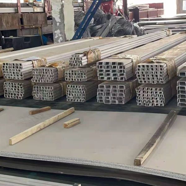 ASTM A276 Grade 304 316L Stainless Steel U Channel Stainless Steel Bar Hot Rolled SS 304 Channel