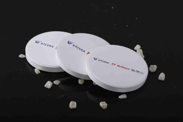 Whiter Translucent Zirconia Blocks Multi Layer Pre Sintered Zirconia