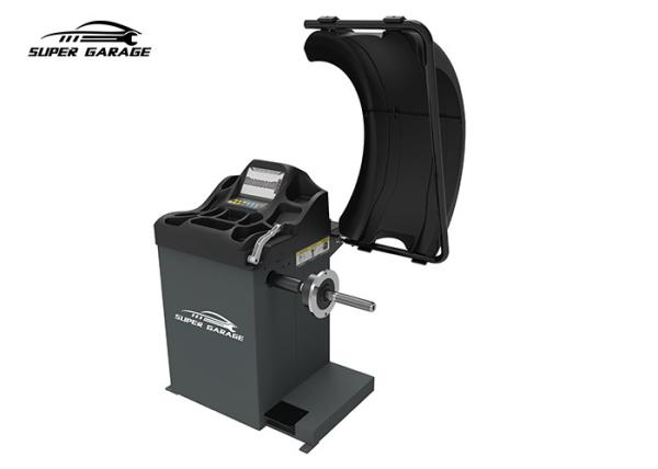 Quality Automatic Distance Wheel Balancing Machine , 1.5''-17'' Rim Tire Balancer And Tire Machine for sale