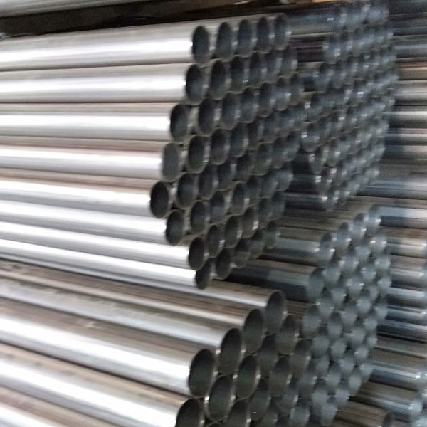 409L Stainlees Steel Profile SUH409 Welded Steel Tube 63mm * 1.5mm * 6000mm