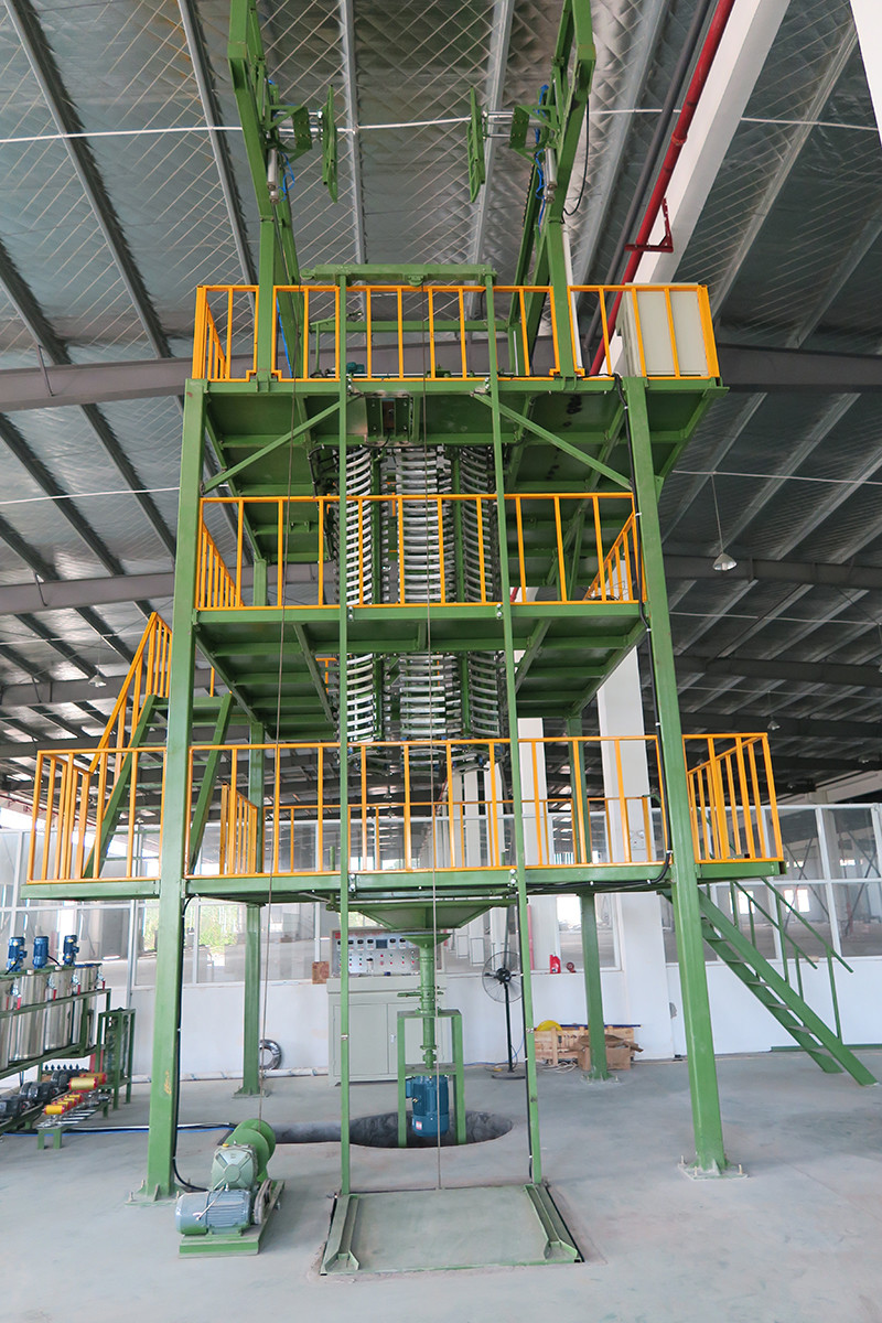 Boring Machine Drilling In Center Of Foam To Allow Sponge Bar To Be Inserted For Peeling Machine Skiving Cylinder Foam Into Thin Infinitely Long Rolls