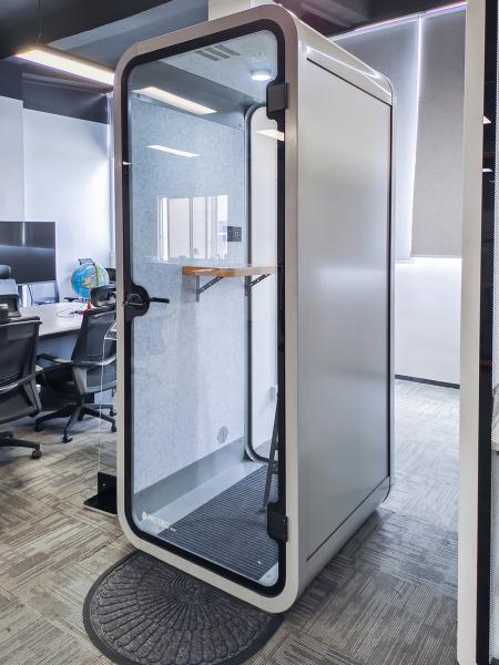 Quality Customized Mini Different Colour Soundproof Room Phone Booth for sale