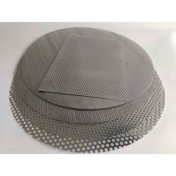 60 Degree Staggered Perforated Wire Mesh Sheets