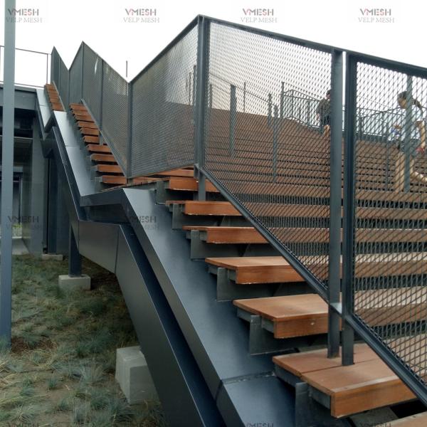 Quality Galvanized Expanded Metal Security Fence Fireproof for sale