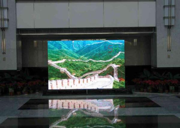 Quality 5mm Indoor Fixed LED Display High Resolution , 40000 dots / sqm LED Video Display for sale