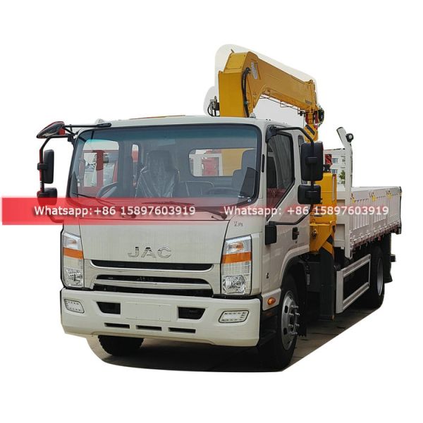 140HP to 168HP 4x2 JAC Truck Mounted Crane 5Tons Lifting Capacity