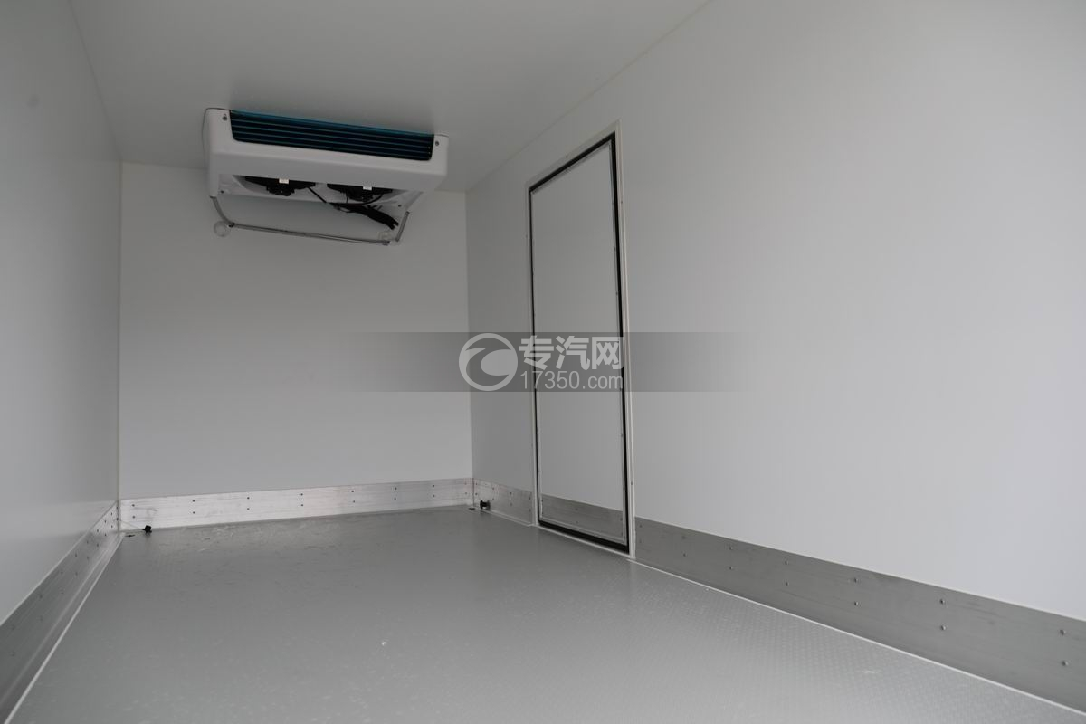 Refrigerated Car Compartment FRP Panels Good Thermal Insulation Easy To Process