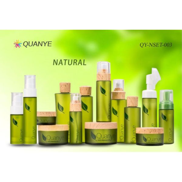 Light Weight Plastic Cosmetic Bottles Long Using Life Customized Size