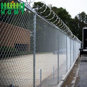 Easily Installed Anti rust Cyclone Wire Chain Link Fence For Farm