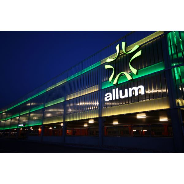 LEDCORP DMX RGB Pixel Control COB Flex Strip 10w/m IP68 Create a Vibrant Atmosphere with Colorful Lighting