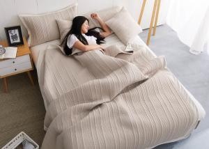 Buy cheap Solid Straight Lines Bedspreads And Coverlets Machine Quilting Twin / Queen / King Size product