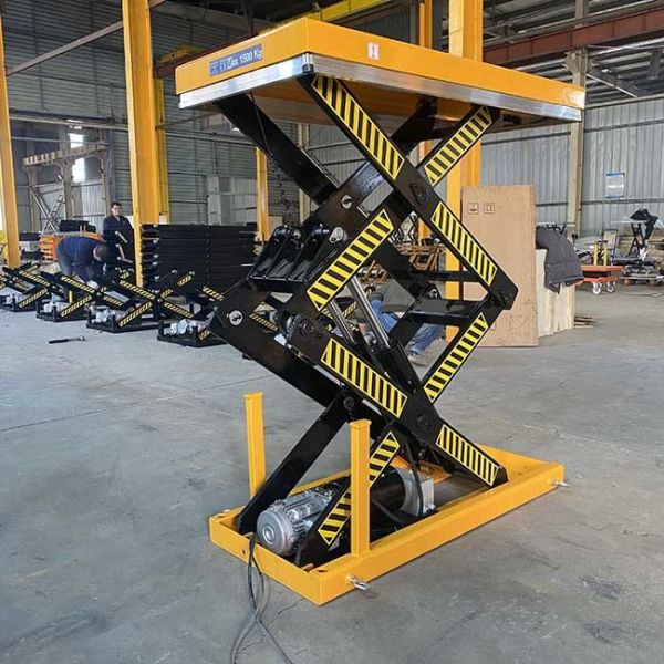 4000kg 1700mmx1200mm Heavy Duty Scissor Lift Tables Max Height 2050mm