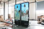Floor Standing Mirror Led Poster P2.5 SMD2121 LED Panel Screen