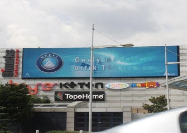 Quality P2.6 SMD1617 Small Pixel Pitch LED Display , Led Curtain Screen For Railway Station for sale