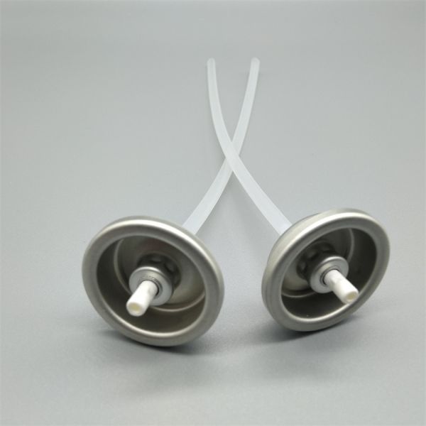 Efficient Tire Inflator Valve Actuator for Fleet Maintenance and Logistics Centers with Lock-On Mechanism