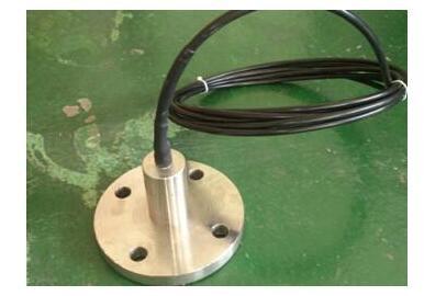 Quality Immersion Flange level transducer with HART For Shipping HPT-33 for sale
