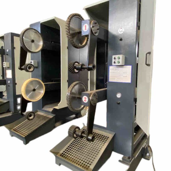 Door Handle Robot Buffing Machine Robotic Cell Metal Deburring Machine For Belt Polishing Door Handles