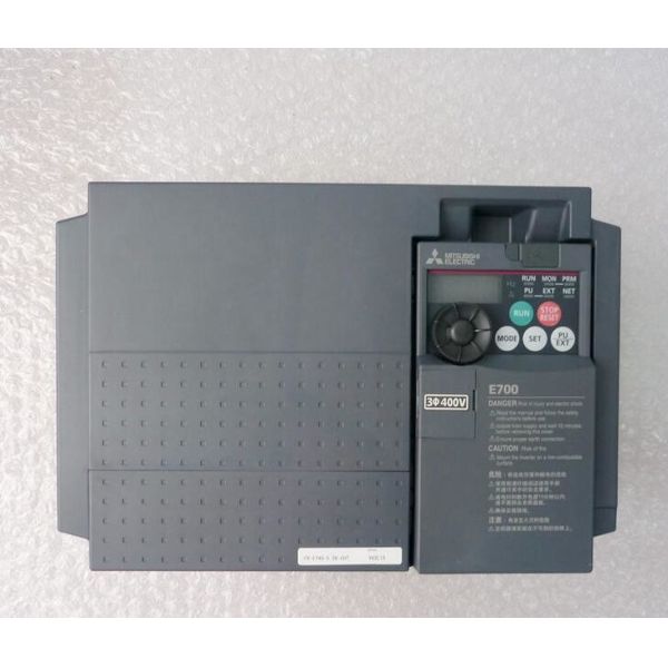 NEW Mitsubishi Inverter FR-E740-5.5K-CHT E700 Series Frequency Inverter 5.5KW 380V