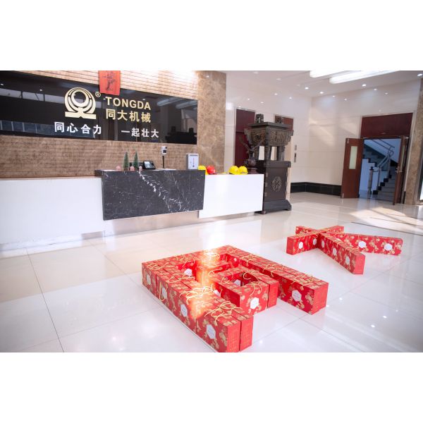 Extrusion Blow Molding Machine HDPE/ PE Plastic Pallet 450kg/H 2000mm