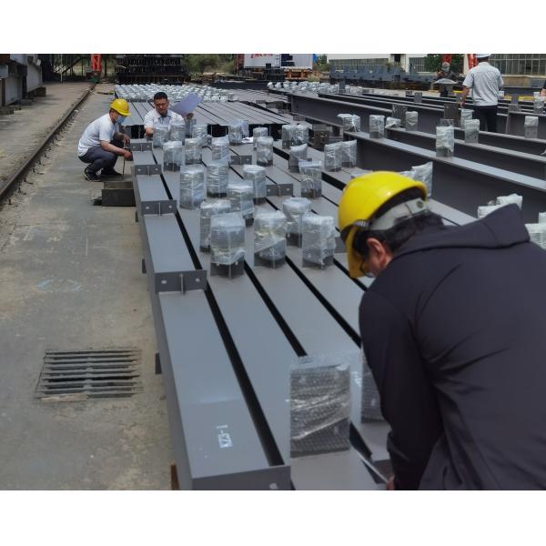 Industrial Pre Engineered Steel Building HDG PEB Steel Structure Construction