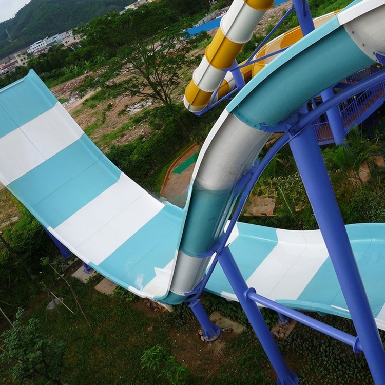 Skin Raft Fiberglass Boomerango Water Park Slide for Adult