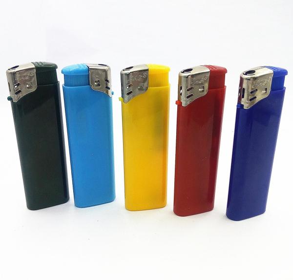 Quality EUR Standard Plastic Cigarette Electric Lighter for Kitchen and Refillable Needs for sale