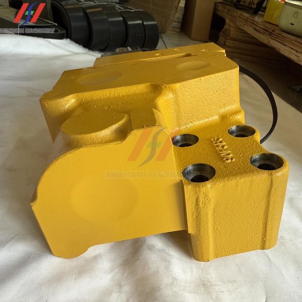 PC200-8 Main Control Valve Assembly Multi-port View