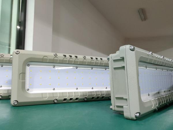 Quality ATEX Explosion Proof Explosion Proof Light Low Power Strip Light 20-100W for sale