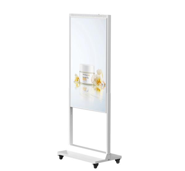 Quality 4K Digital Shop Window Displays 55inch 2000-3500cd/M2 Maximize Your Storefront S Potential for sale