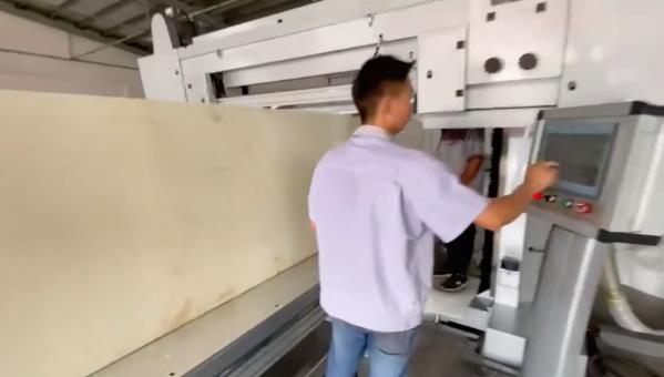Quality High end automatic flat cutting machine for foam TDBW-2100 for sale