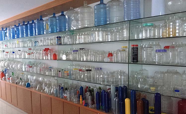 5000ml PET Semi Automatic Water Bottle Blowing Machine with Max. Bottle Height 5000mm