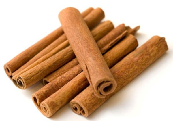 Quality Dried Whole Cinnamon Sticks And Herbs With Extended Shelf Life for sale