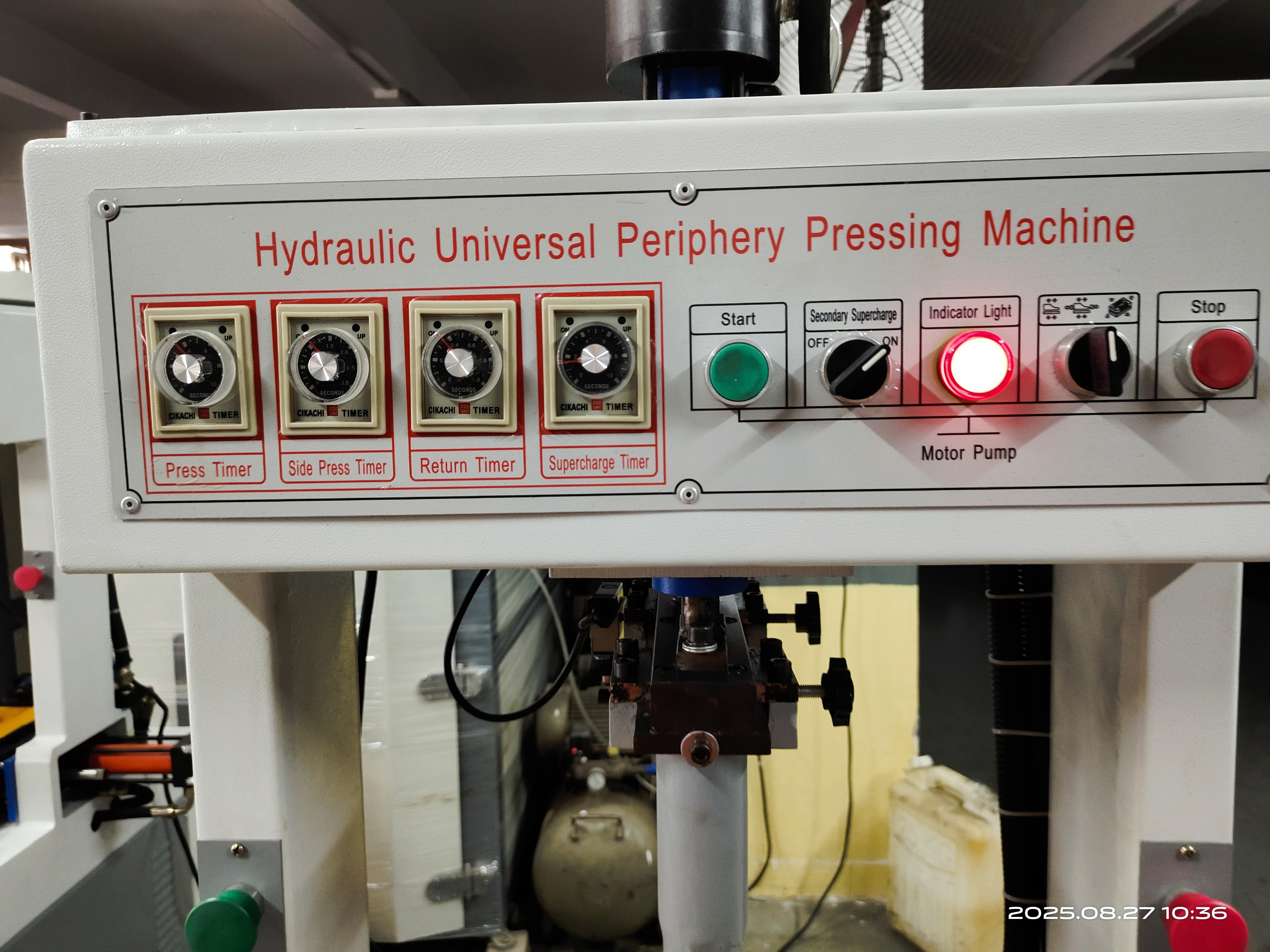 Hydraulic Shoe Sole Pressing Machine with Single Head Automatic Balancing for Even Sole Attaching and Low Maintenance
