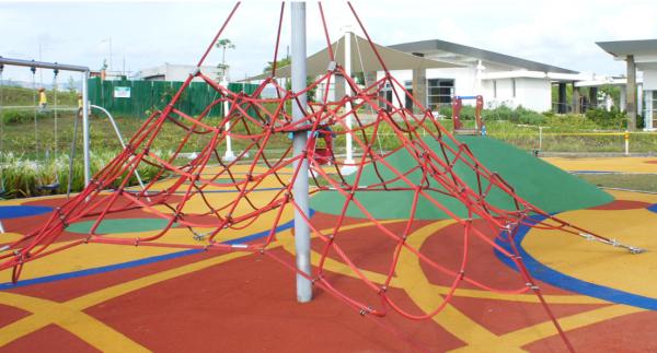 Quality Triangle Large Playground Climbing Net Polyester Combination Rope SGS Certificated for sale