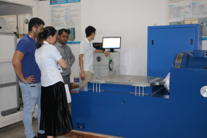 Random Vibration Testing Instrument 100 Mm/S 1000 N Max Force Time Data Analysis