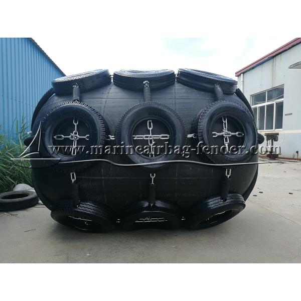 Flexible Tenacity Sling Type Ship Rubber Fenders For Smooth Ship To Ship Applications
