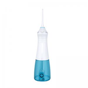 China 3V All-in-One Toothbrush and Flosser with 6pcs Flosser Tip 2W Power Consumption on sale