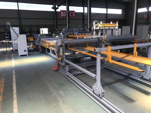 Quality 3 Layers 250A Chicken Mesh Making Machine With Detection Device for sale